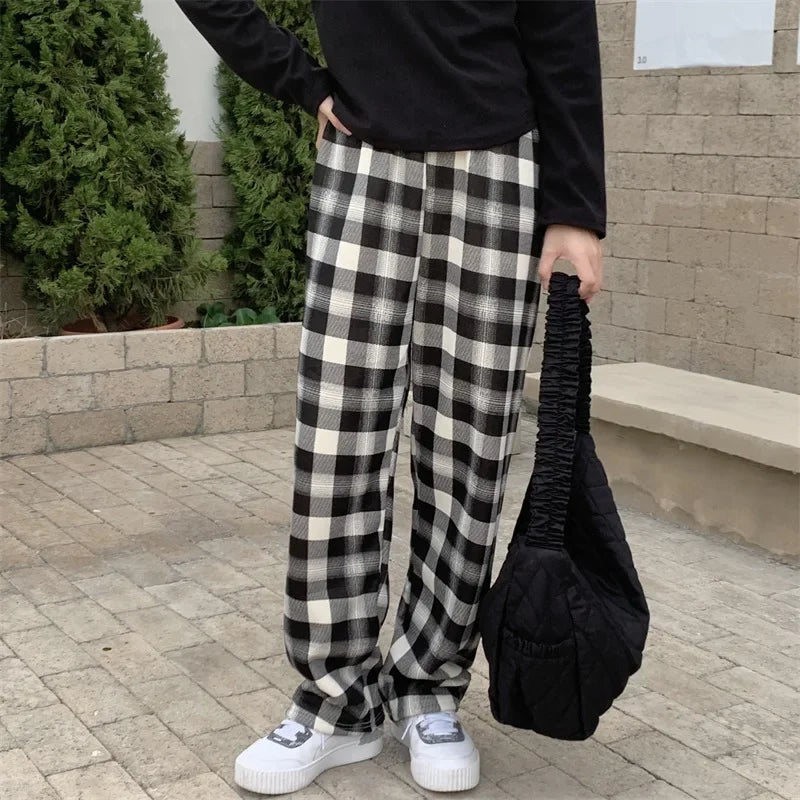 Women's High-Waisted Plaid Fleece-Lined Trousers