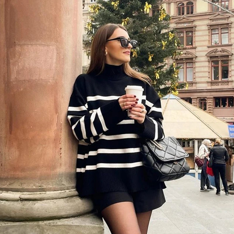 Women's Striped Turtleneck Sweater - Loose Fit Pullover